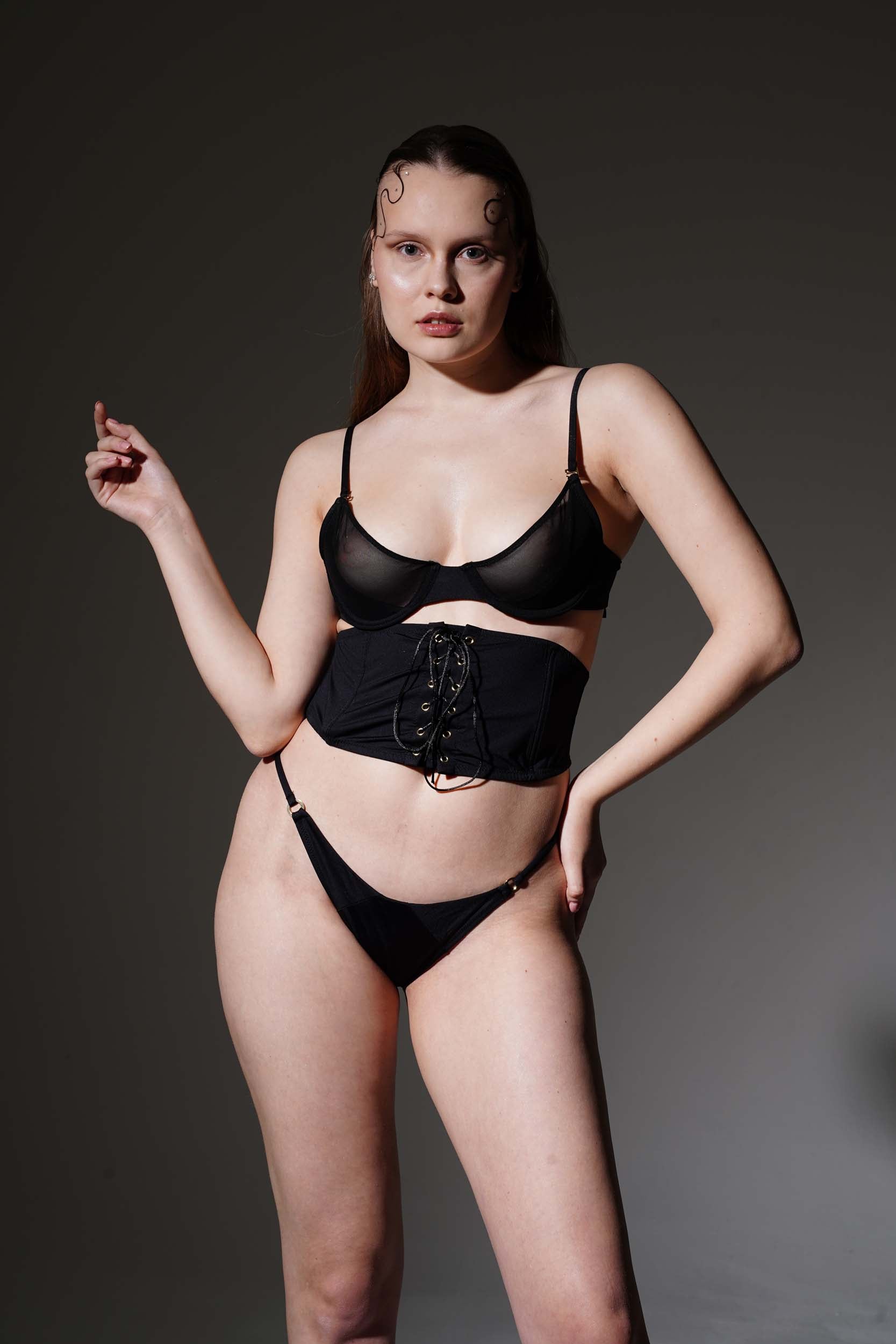 Sophie Brief Black